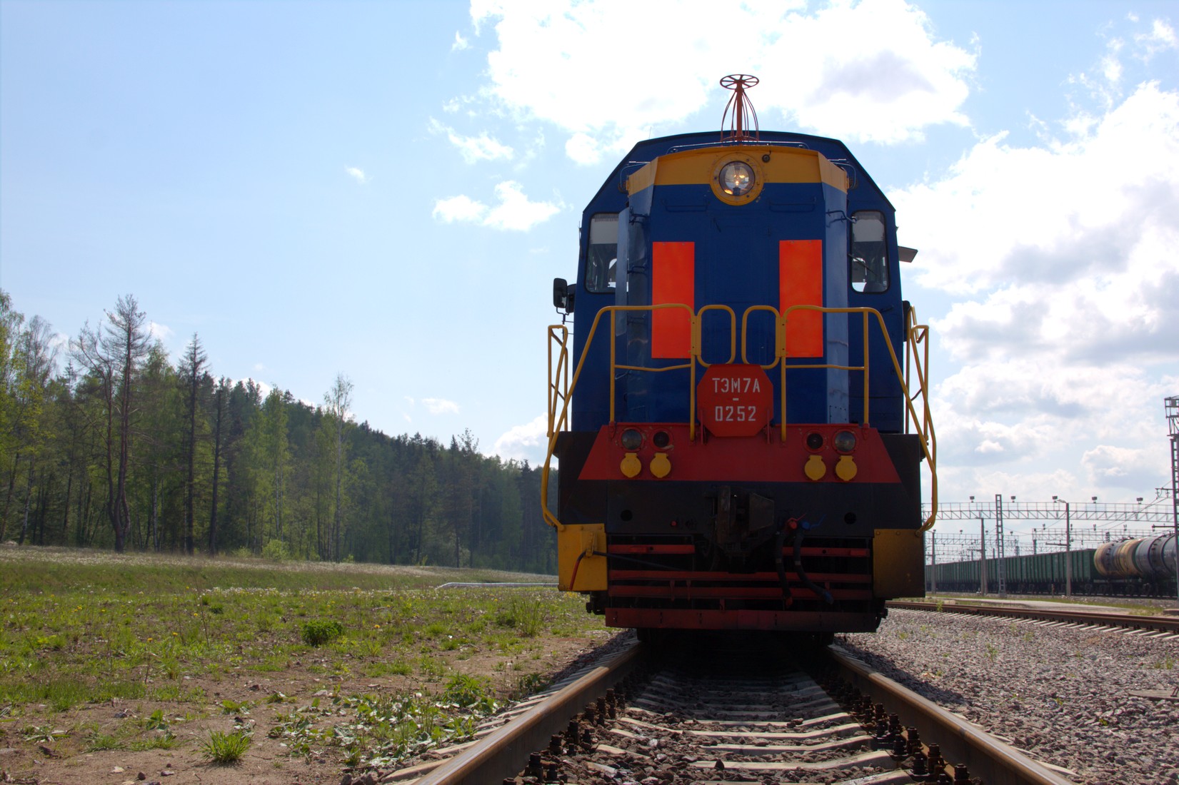 Железнодорожный оператор порта Усть-Луга на 10% сократил время обработки локомотива с помощью нацпроекта