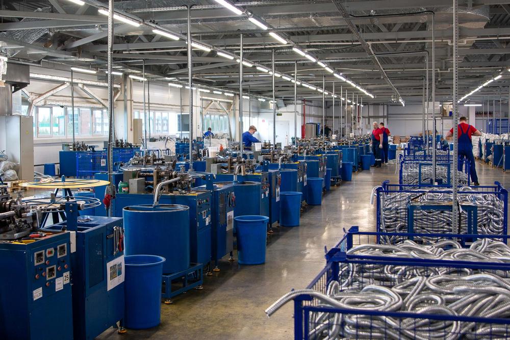 Калужский электротехнический завод на 40% увеличит выпуск импортозамещающей продукции благодаря нацпроекту