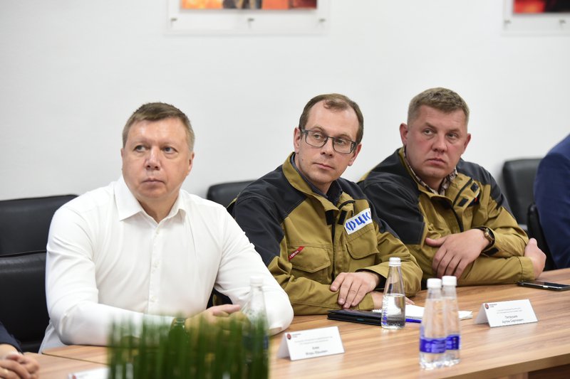 Николай Соломон посетил стартовое совещание на оренбургской «Уральской Стали»