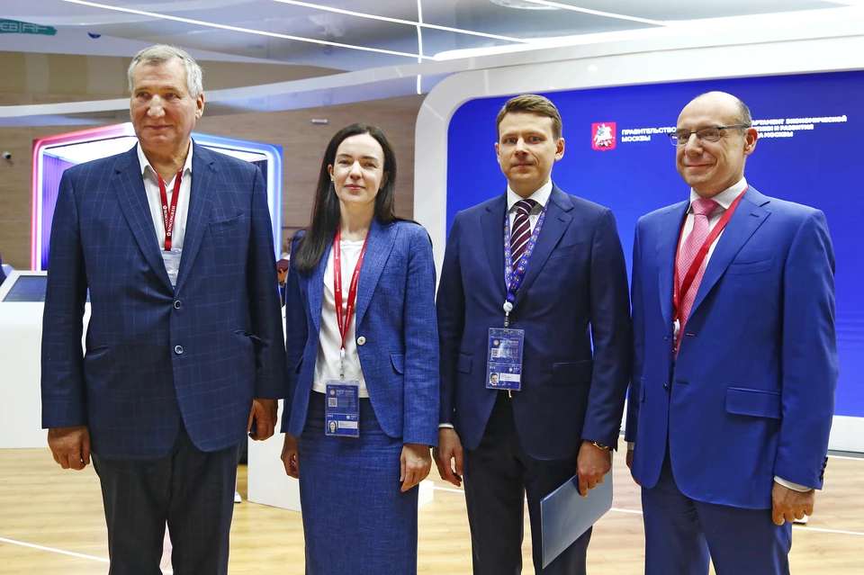 Правительство Москвы заключило соглашения с компаниями «Газпромтранс» и «Газпром автоматизация» об участии в нацпроекте «Производительность труда» 