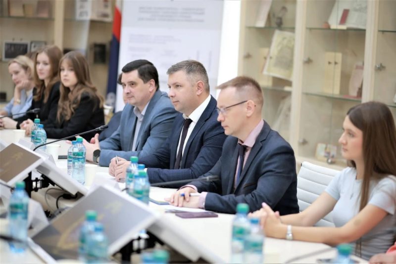 НОТ 2.0 в Воронеже: ВГУ и власть обсудили подготовку кадров для реального сектора